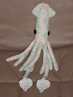 Free amigurumi squid crochet pattern