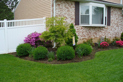 Small Front Yard Landscaping Ideas