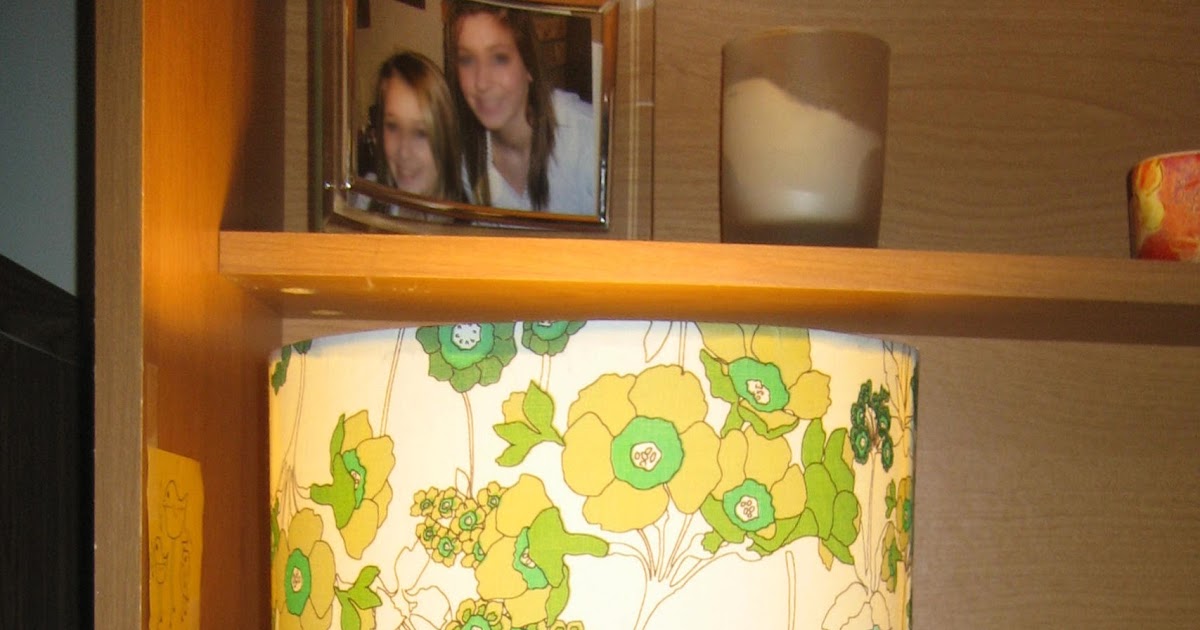 31 diy Tutorial How to recover a lampshade with fabric