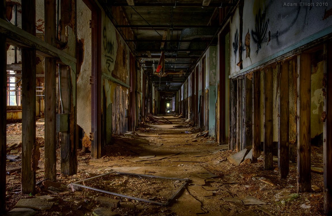 Atom's Picture Blog The Buckner Building