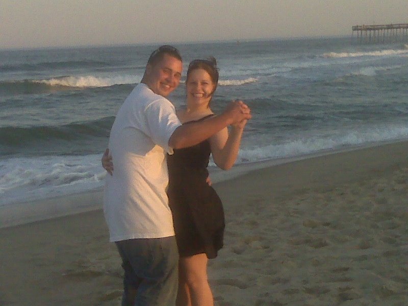 [jutchrisdancing.JPG]