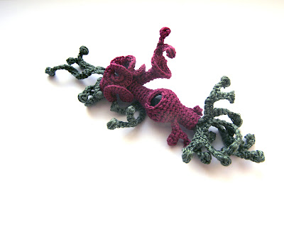crochet, crochet jewelry, crochet necklace, freeform crochet, brooch, pendant, textile jewelry, sea inspired, , pink, grey, , red, green, janebofelt,