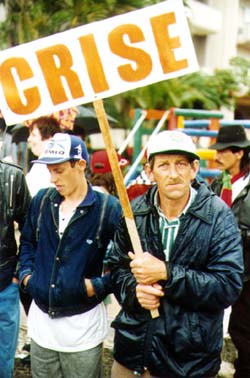 [crise.jpg]