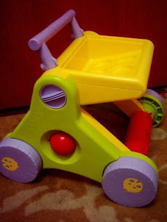 tomy baby walker