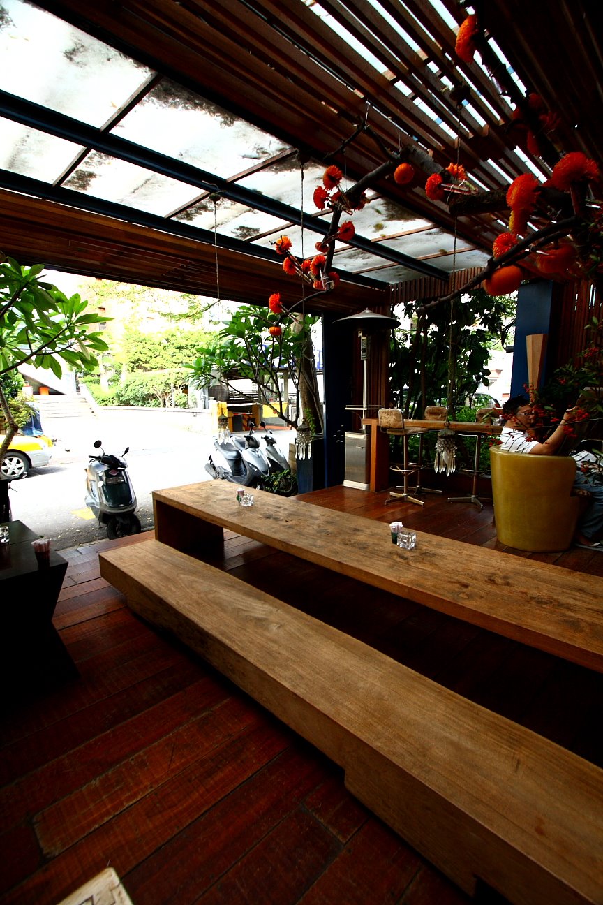 [Copy+of+IMG_3869.JPG]