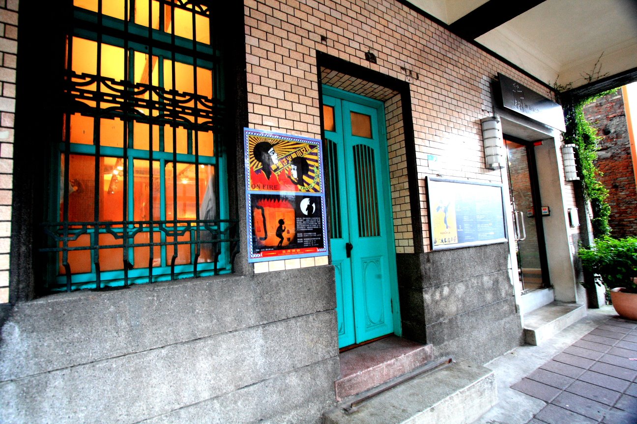 [Copy+of+IMG_4026.JPG]