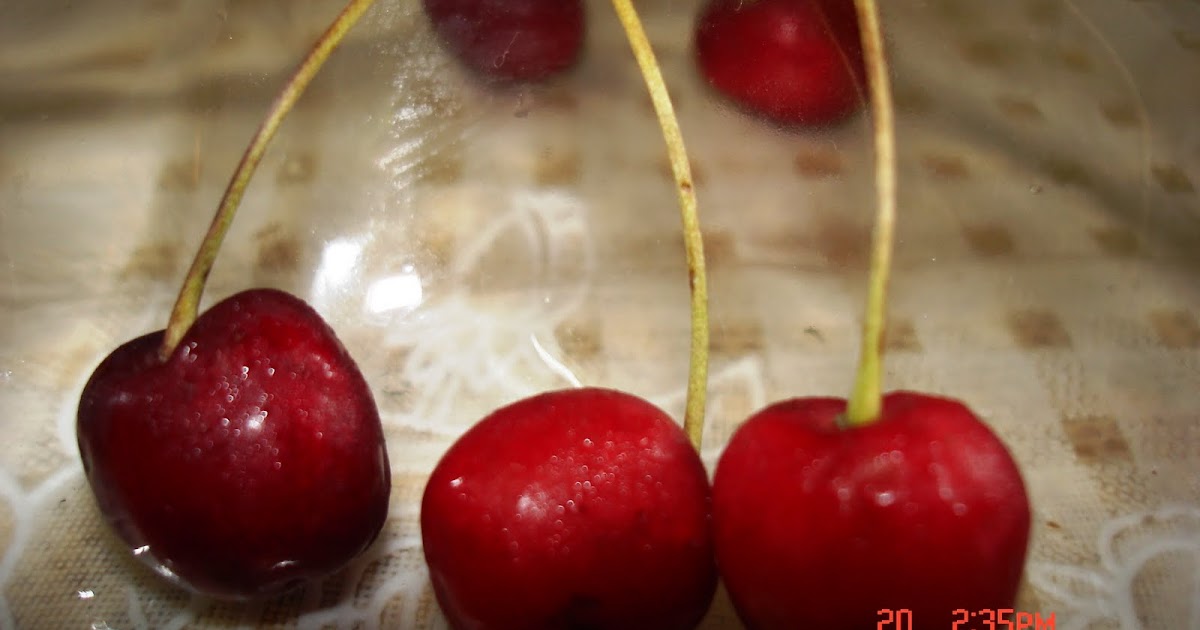 Fresh Sweet Cherry Crumble