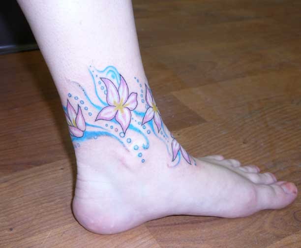Jersey Tattoo A flowery ankle tattooo