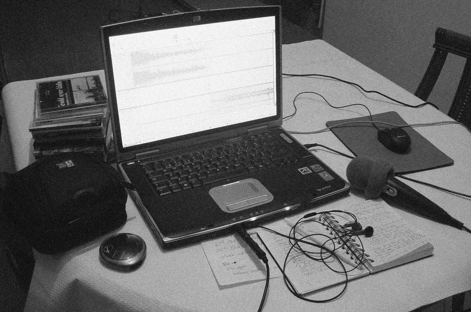 [behind+the+scenes+copy2.jpg]