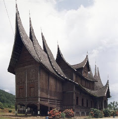 ISTANA PAGARUYUNG