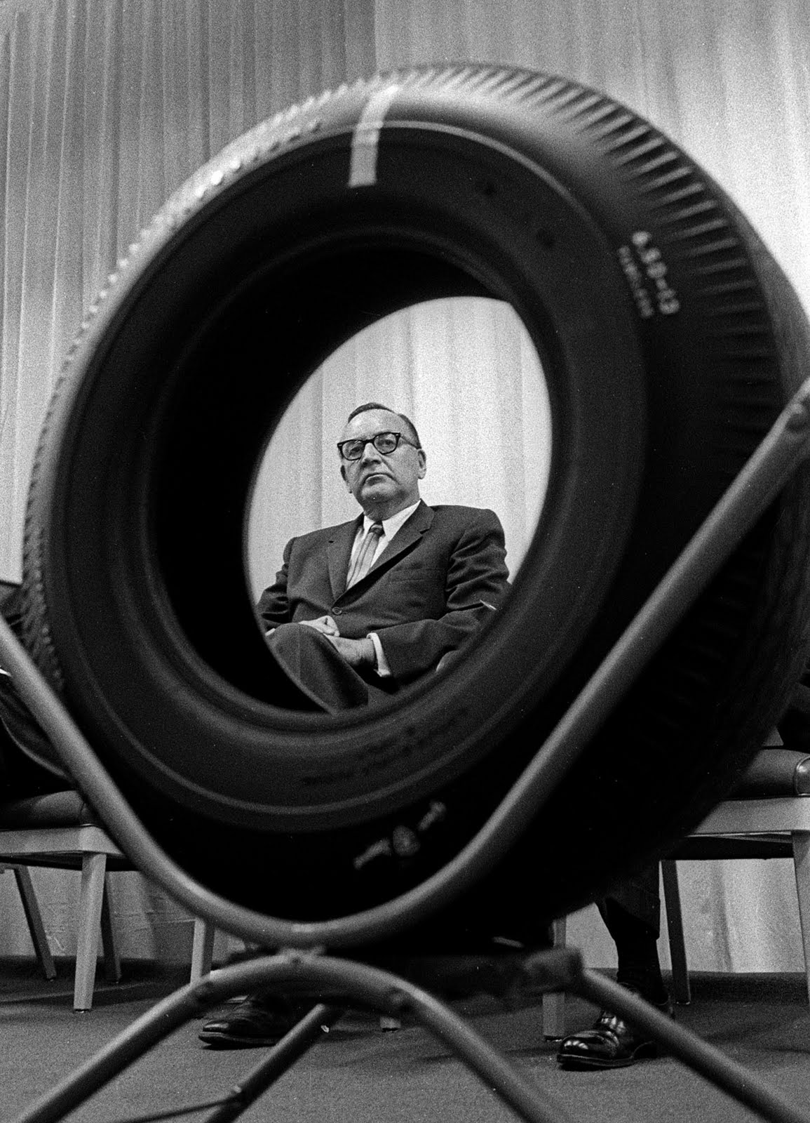 [firestone091464.jpg]