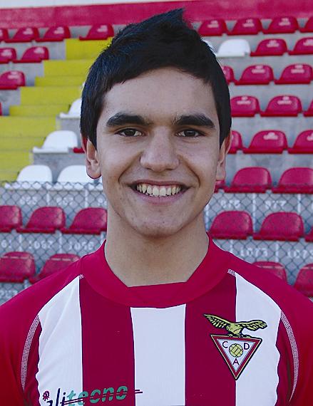 [09-NUNO+LEMOS.JPG]