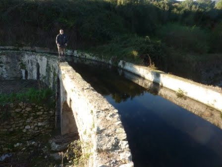 [P1030748.JPG]