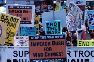 tens of thousands protest war in DC