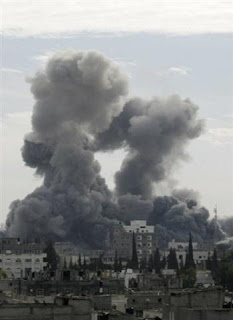 israel kills 208 in air assault on gaza strip