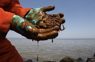 just like 9/11? oil spill 1st responders getting sick... but are being told they don't need any safety gear just like 9/11? oil spill 1st responders getting sick... but are being told they don't need any safety gear