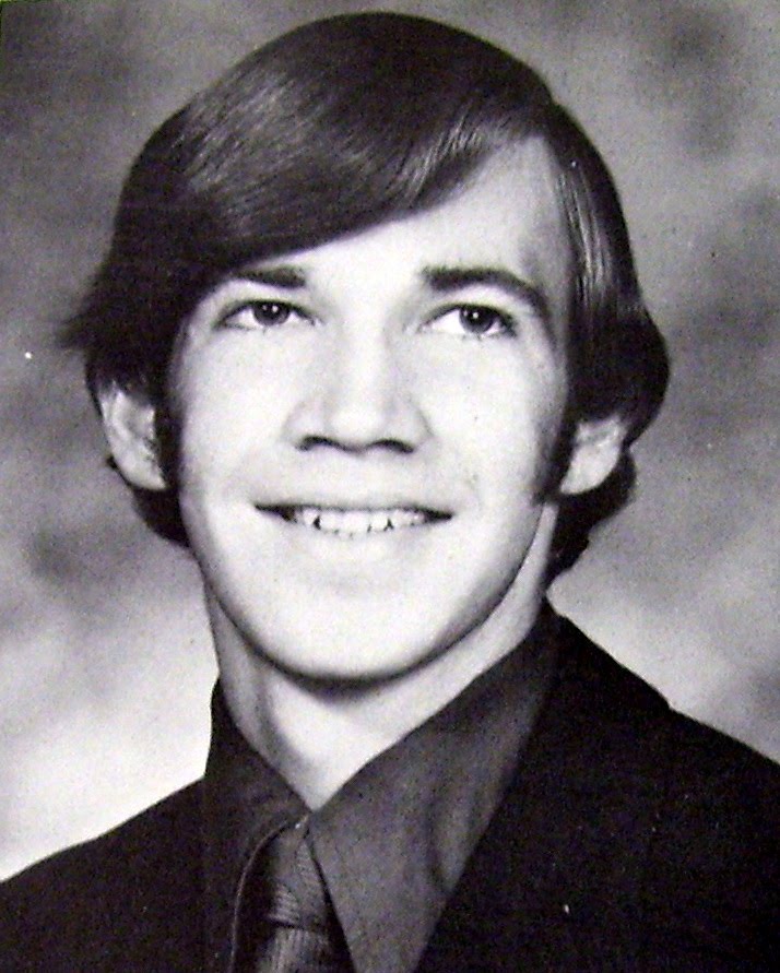 [dadseniorpic1972.jpg]