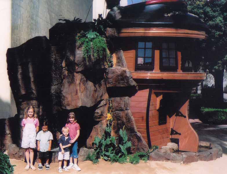 HomeAid Orange County's Annual Project Playhouse® July 2010