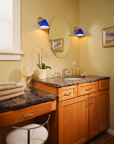 [Bathroom_Cabinets.jpg]