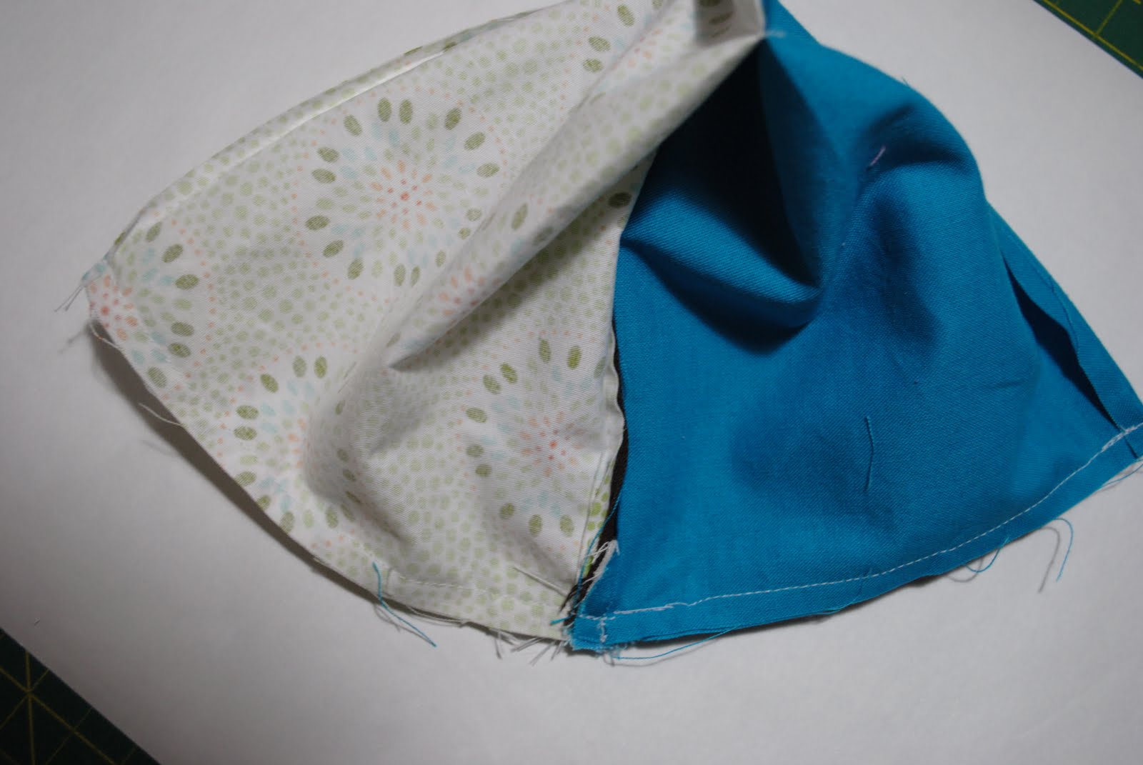 Sew Me Something Good How to sew a coin purse