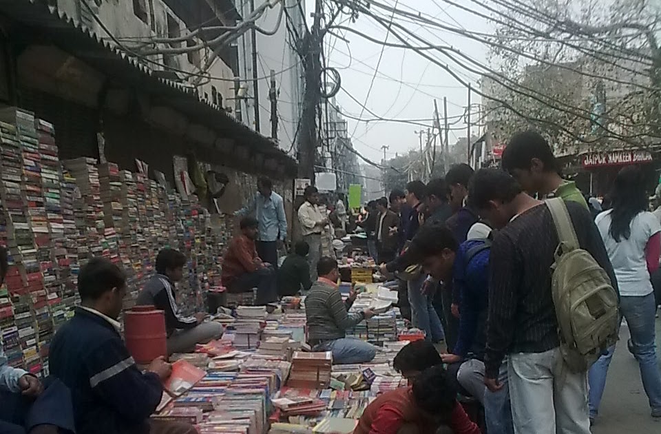 Delhi Photo Diary Sunday Book Market, Darya Ganj