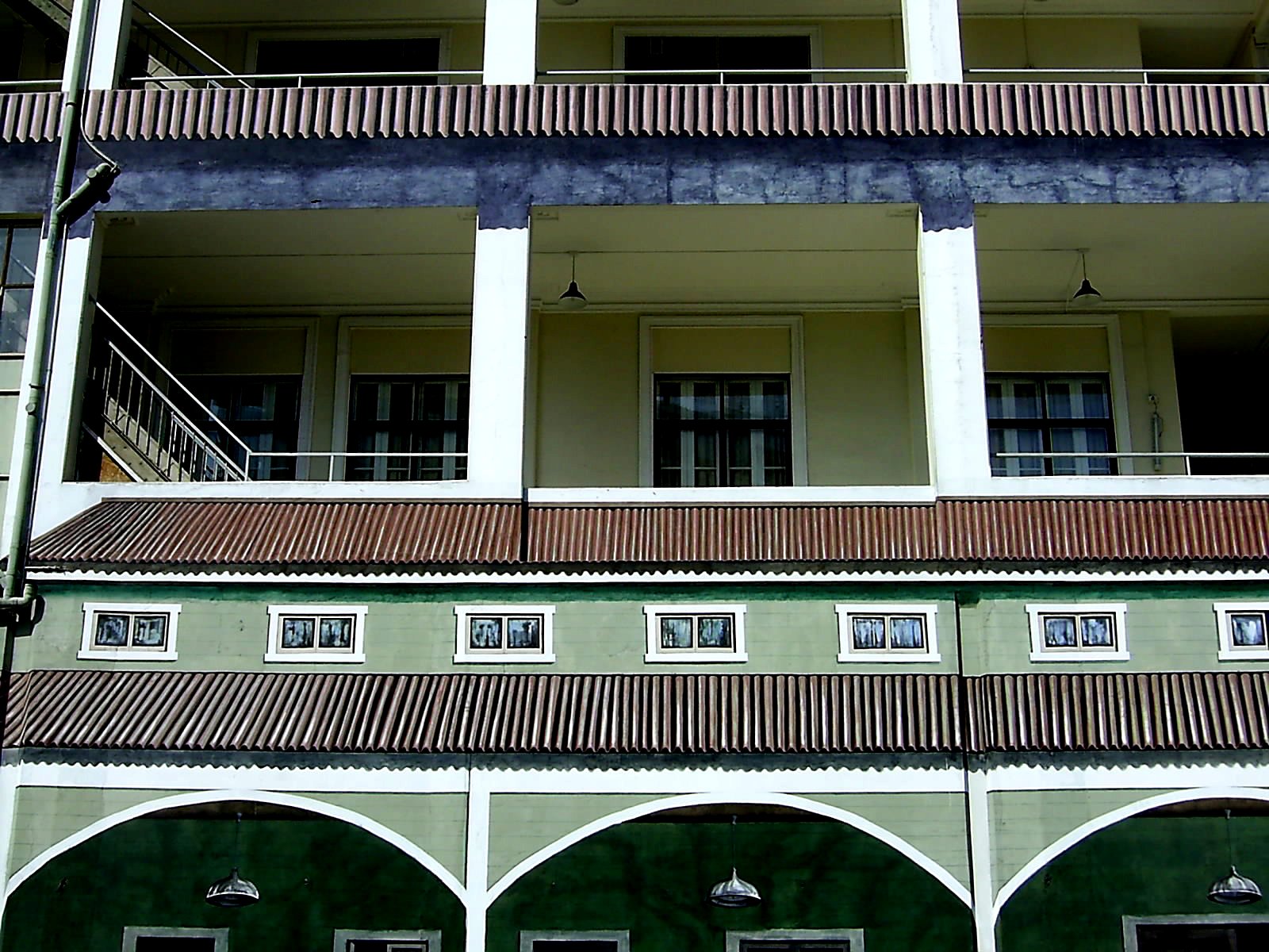 [PIC00051.JPG]