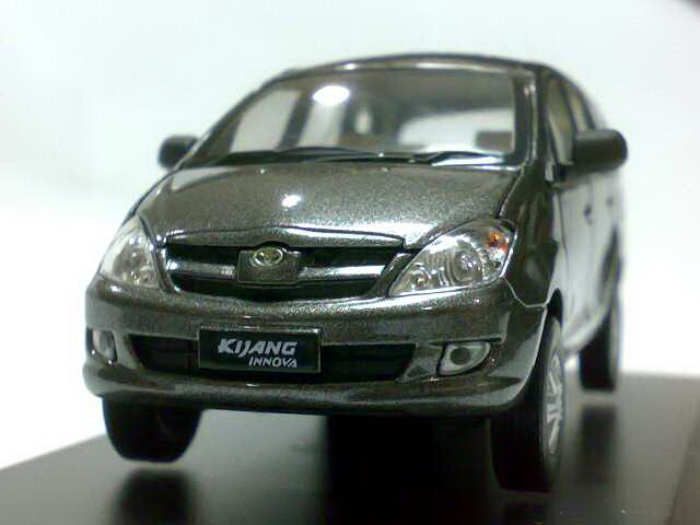 grey innova