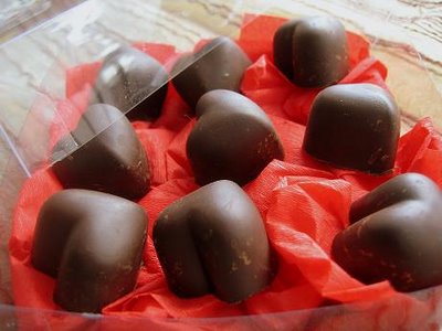 [kahve+dolgulu+%C3%A7ikolata+071[1].jpg]