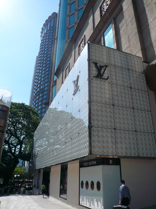 [Louis+Vuitton+Kuala+Lumpur.jpg]