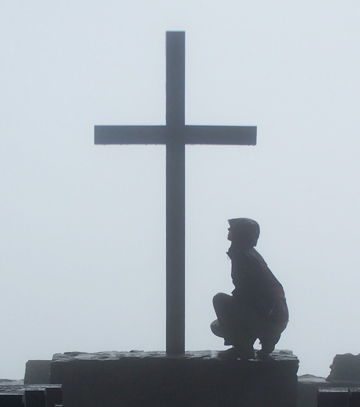 [17.+In+the+Reflection+of+the+Cross.JPG]