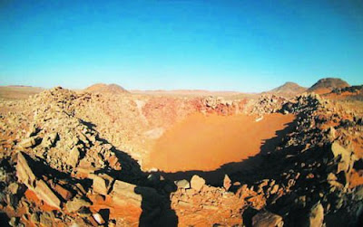 千年隕石坑 撒哈拉沙漠發現千年隕石坑 Kamil Crater 