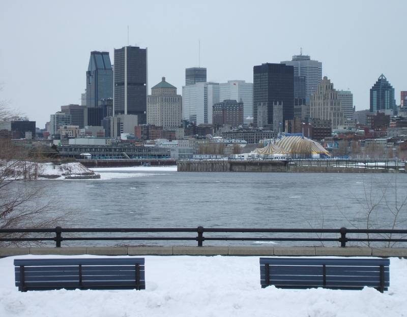 [2007-04-14-01-15-41-montreal-downtown.jpg]