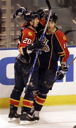 [capt_6dcb92b4402e4d599f3c80bad203ecdf_canadiens_panthers_hockey_bac104.jpg]