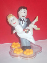 Lembrancinha de casamento em biscuit