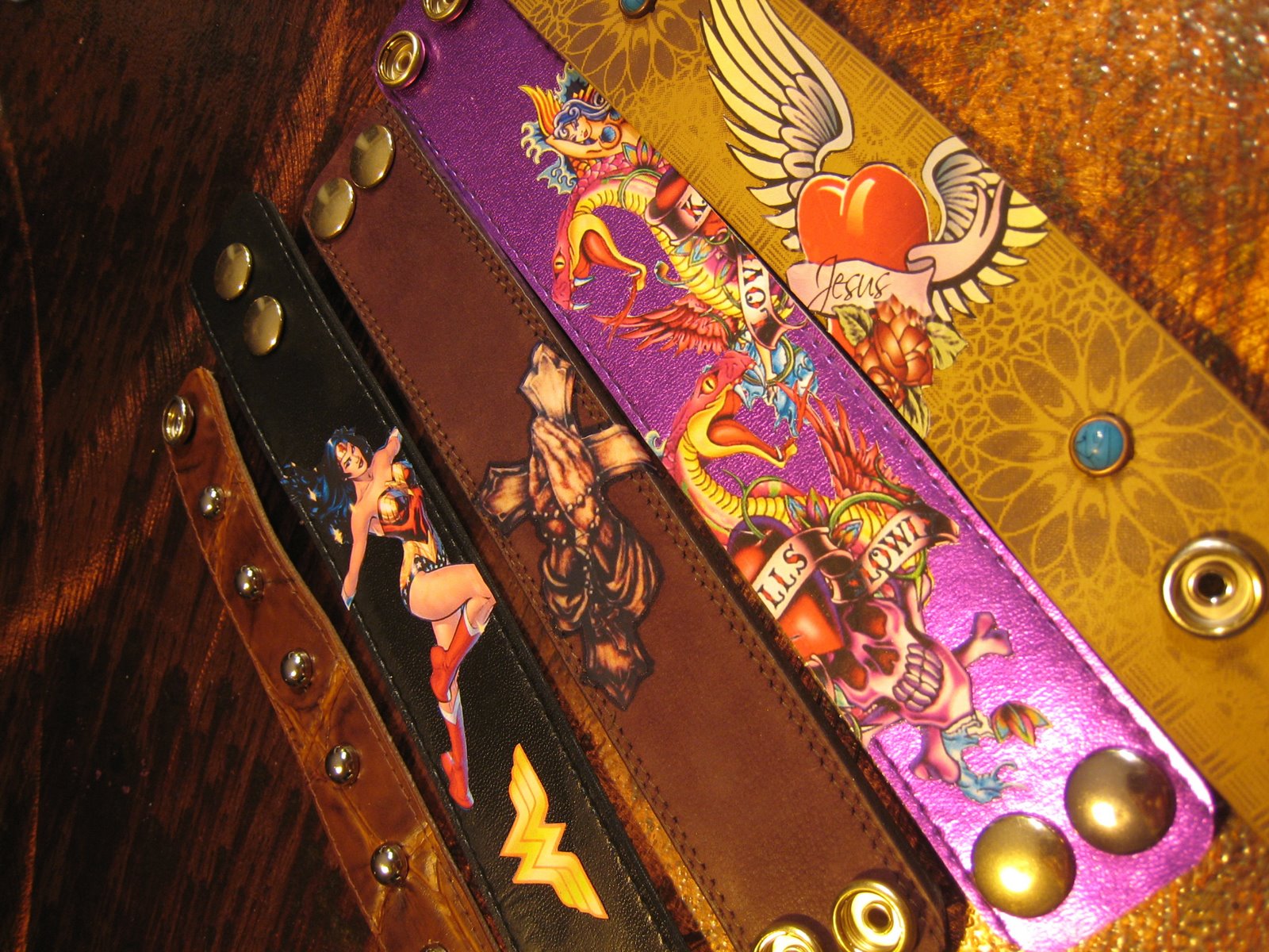 [bracelets1.jpg]