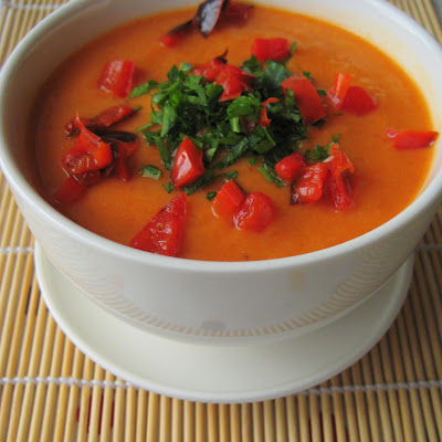 roasted red pepper & cauliflower soup