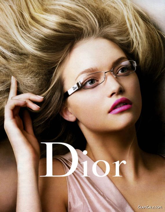 Pretty Actress Gemma Ward Modelling for Dior 8 pictures