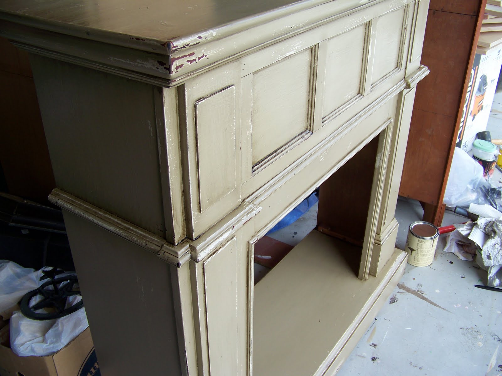 Remodelaholic In Distress; Fireplace Mantel
