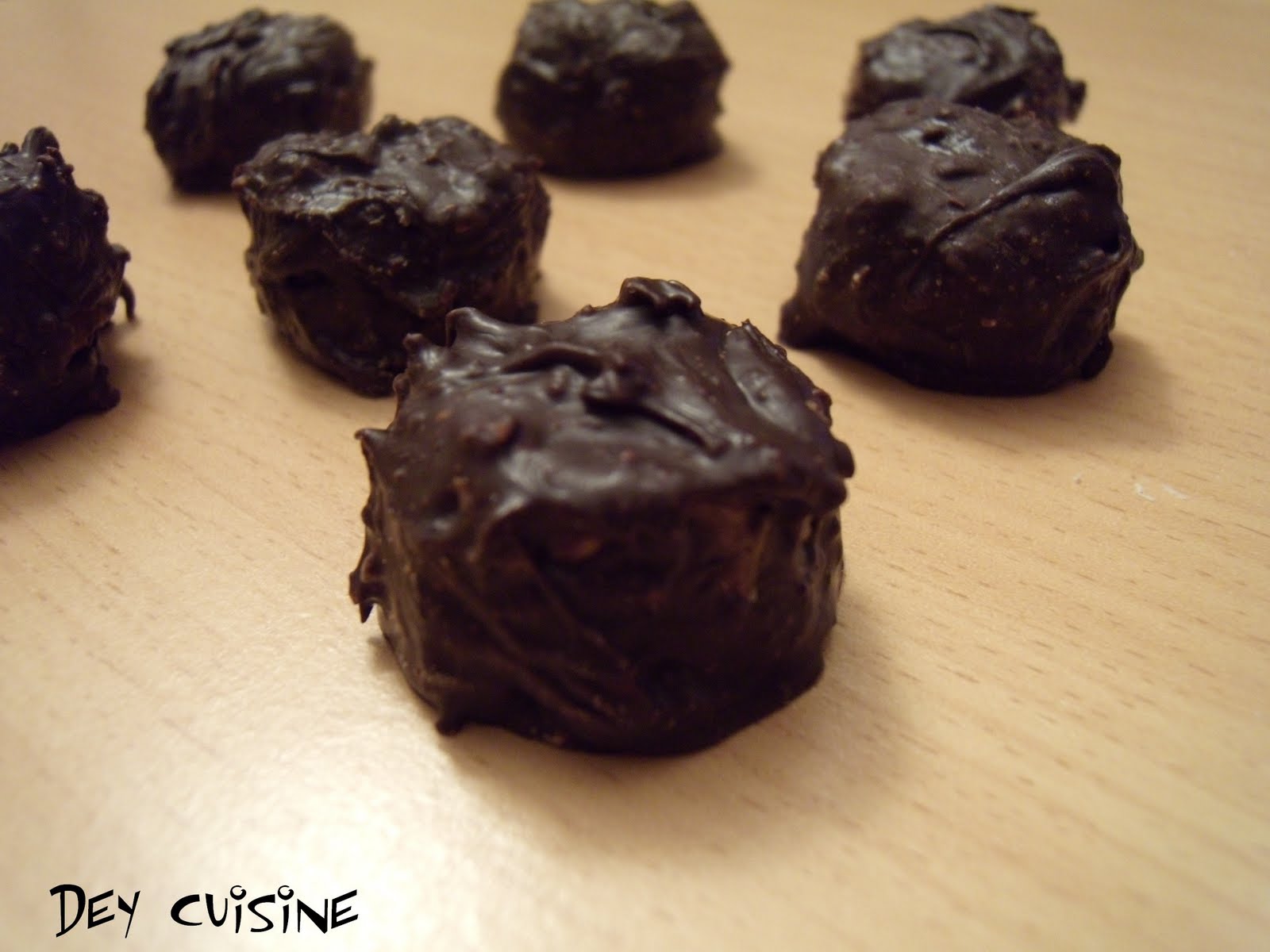 [Rochers+praliné1.jpg]