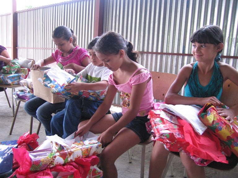 [Copy+of+Dec+15+016.jpg]