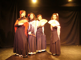 Doña Rosita y las Manolas