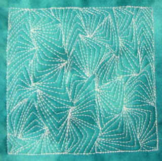 free motion quilting | Leah Day