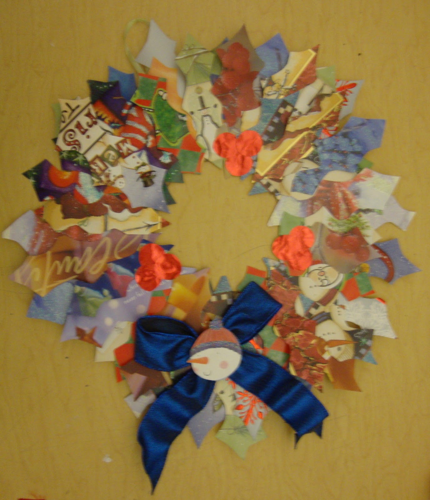 Art. Paper. Scissors. Glue!: Christmas Card Wreaths