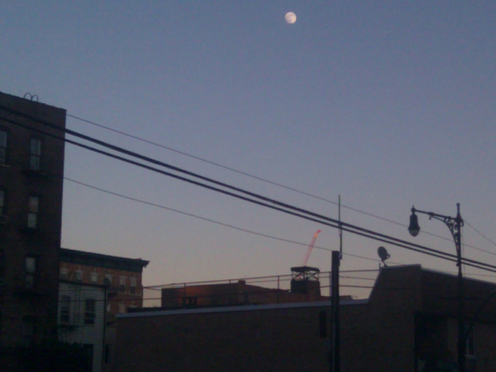 [=?utf-8?B?SU1BRzA2MzYuanBn?=-717167]