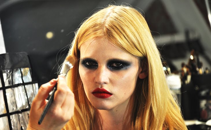 [givenchybackstage1.jpg]