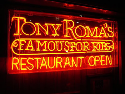 neon+tony+roma.jpg