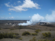 A 45 minute flight from Ohau, the big island (Hawaii) is a different world . (img )