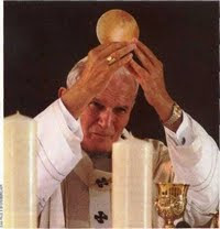 http://1.bp.blogspot.com/_IBaIlSjSEUQ/S2c2jlydREI/AAAAAAAAB3g/DNpKetikuQ8/s320/EUCHARISTIE.bmp