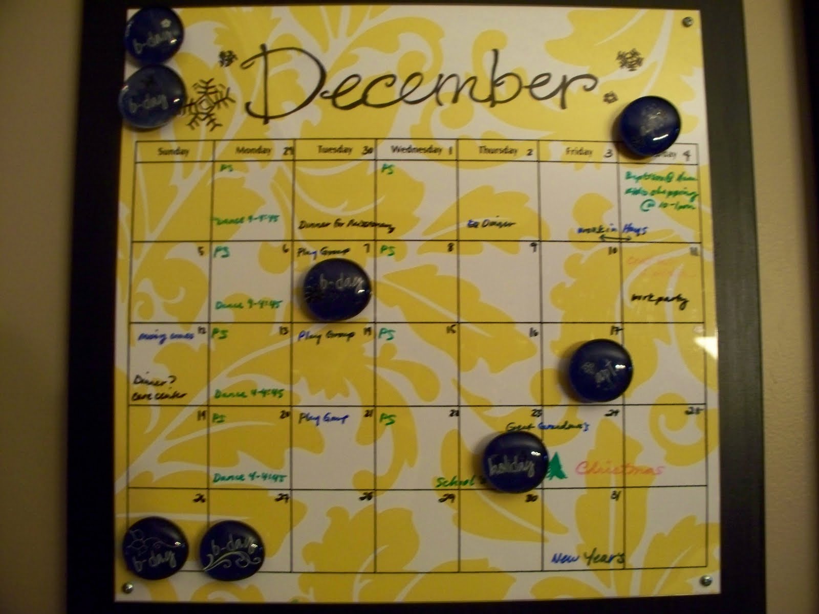 Creative Mommas DIY Calendar