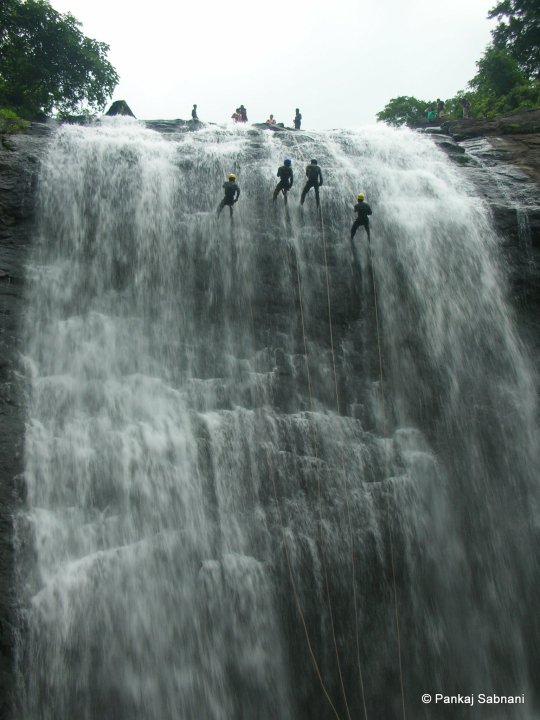 water rappelling